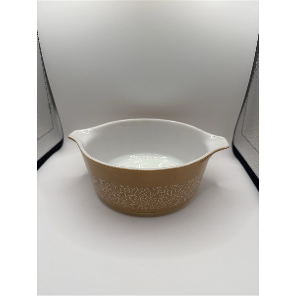 Vintage Pyrex Woodland Tan 472B 750 ml Casserole Bowl Dish NO Lid Bake/Serve